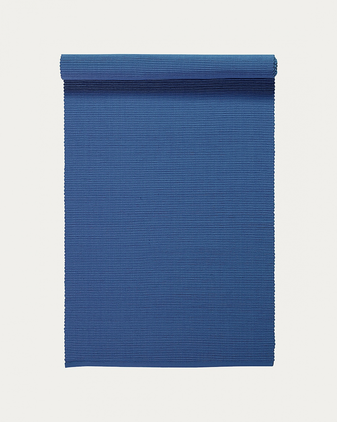 Immagine prodotto blu marino chiaro runner UNI in morbido cotone a costine di qualità di LINUM DESIGN. Dimensioni 45x150 cm.