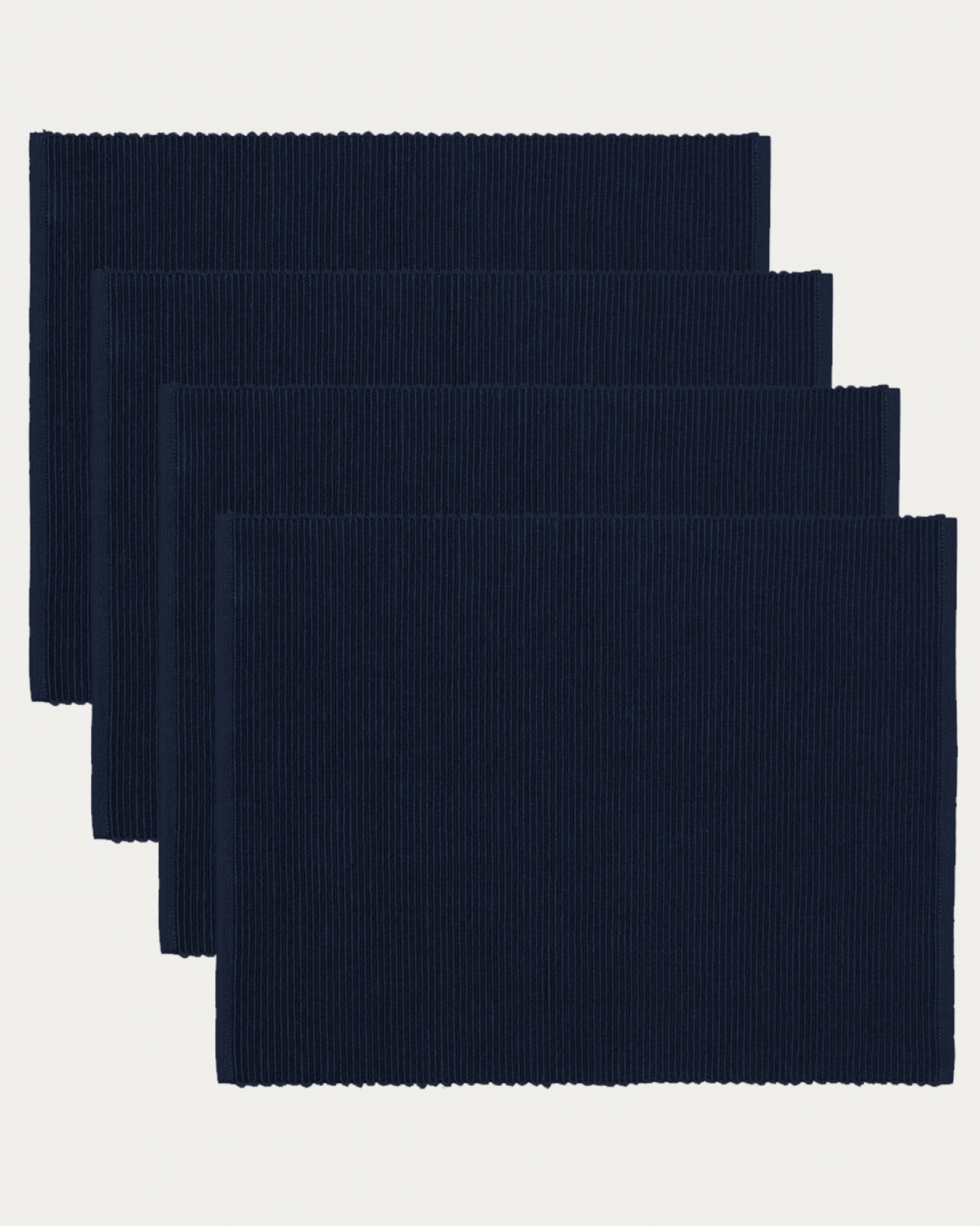 UNI Tovaglietta 4-pezzi Blu navy scuro nel gruppo ASSORTIMENTO / ORDINARIO / Tovagliette presso LINUM DESIGN (06UNI80600C16)