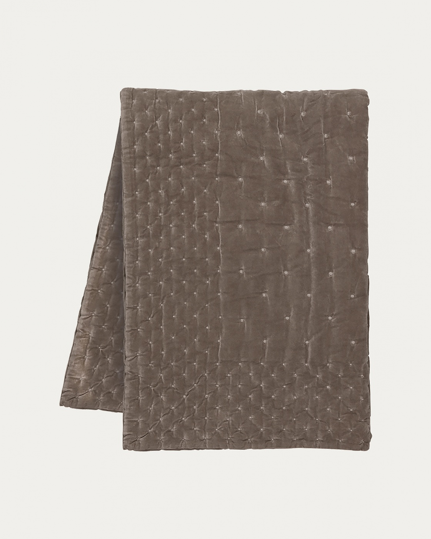 Produktbild maulwurfbraun Tagesdecke PAOLO aus weichem Baumwollsamt für Doppelbett von LINUM DESIGN. Größe 270x260 cm.