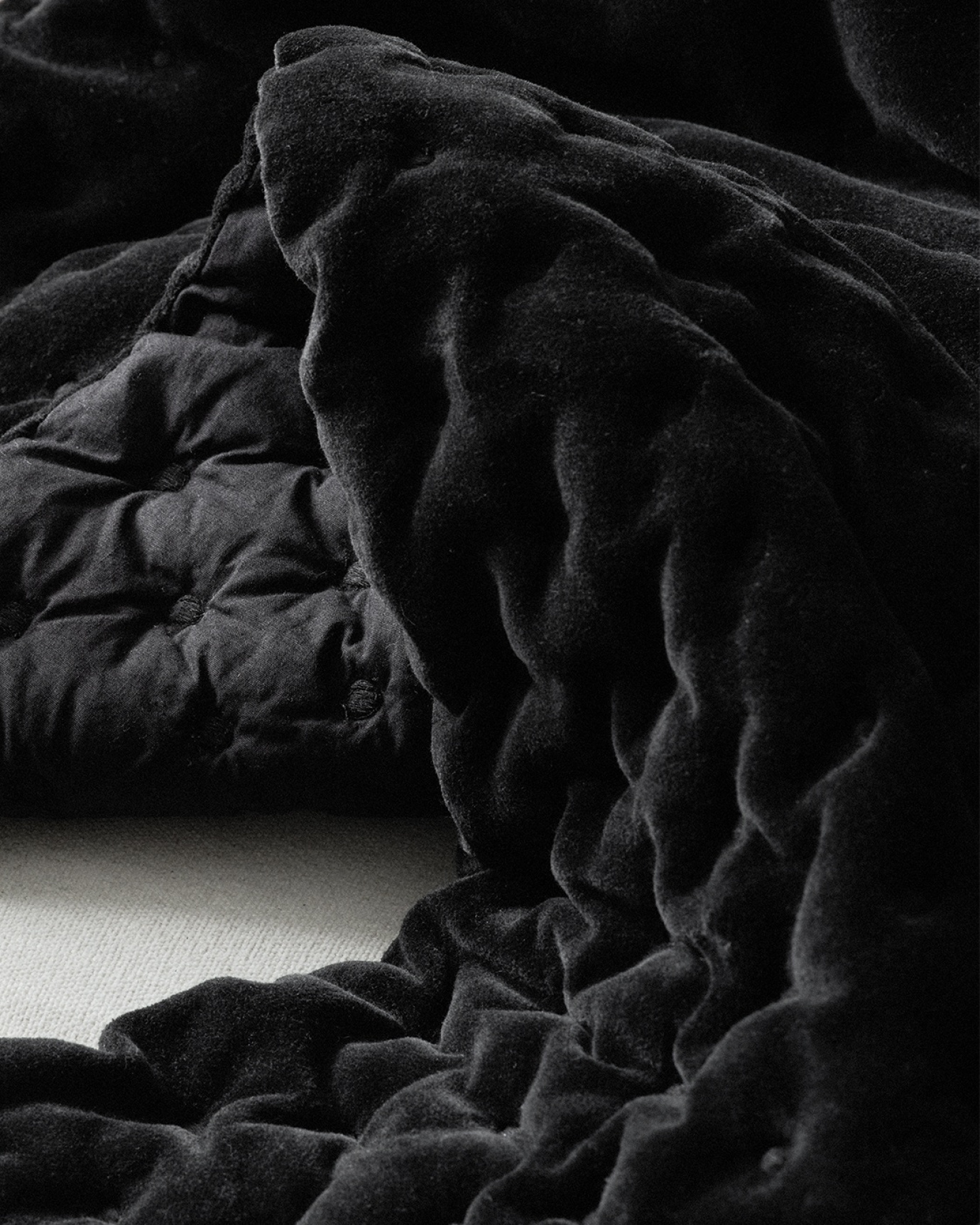 PAOLO Bedspread 270x260 cm Black, bild 2 