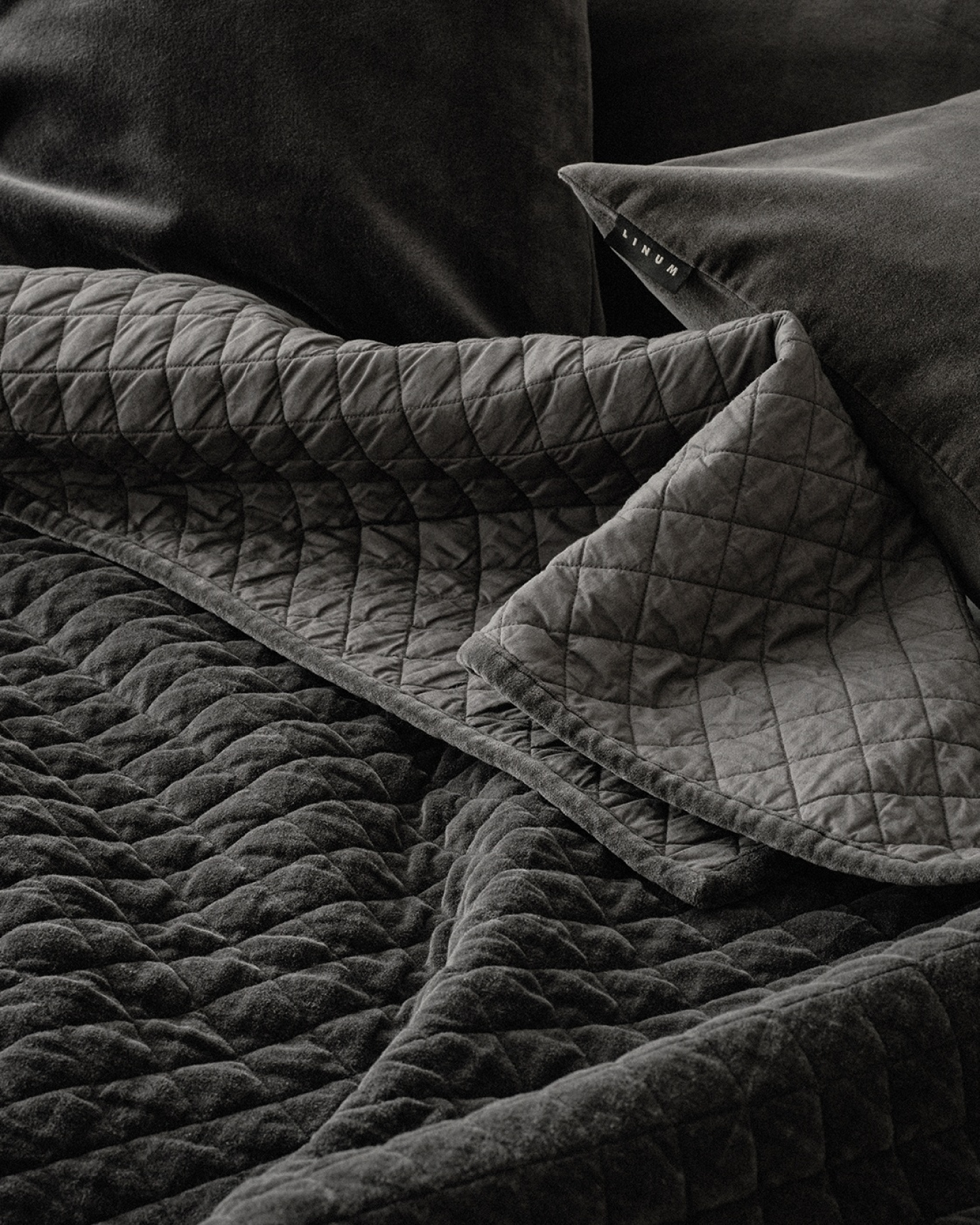 PICCOLO Bedspread 170x260 cm Dark charcoal grey, bild 3 