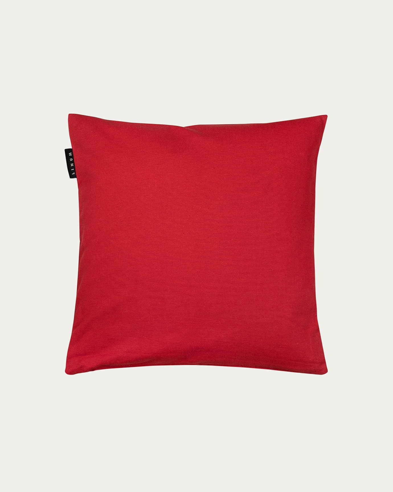 Image du produit housse de coussin ANNABELL rouge chine en coton doux de LINUM DESIGN. Taille 40 x 40 cm.