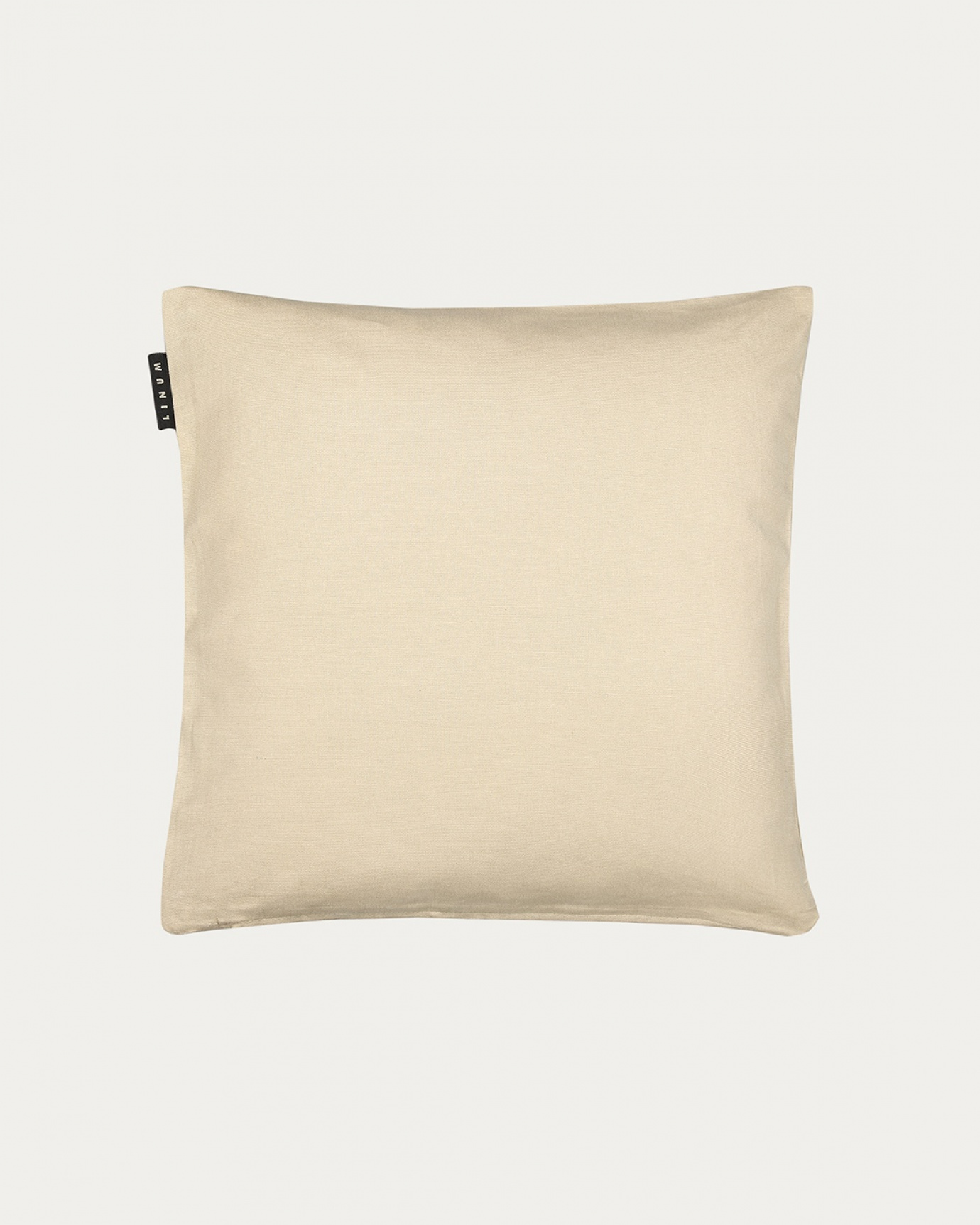 Product image warm beige ANNABELL cushion cover made of soft cotton from LINUM DESIGN. Size 40x40 cm.
