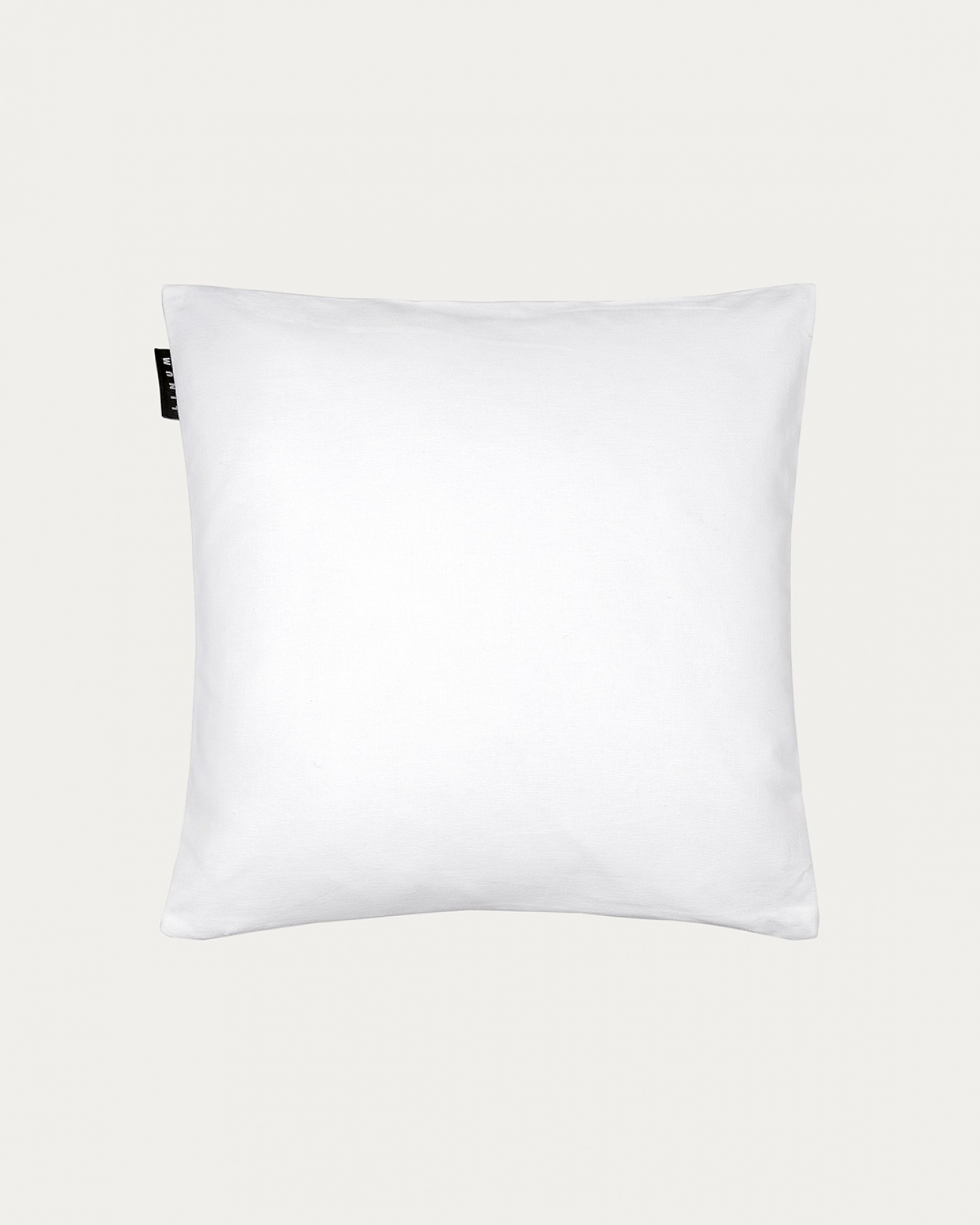 Product image white ANNABELL cushion cover made of soft cotton from LINUM DESIGN. Size 40x40 cm.