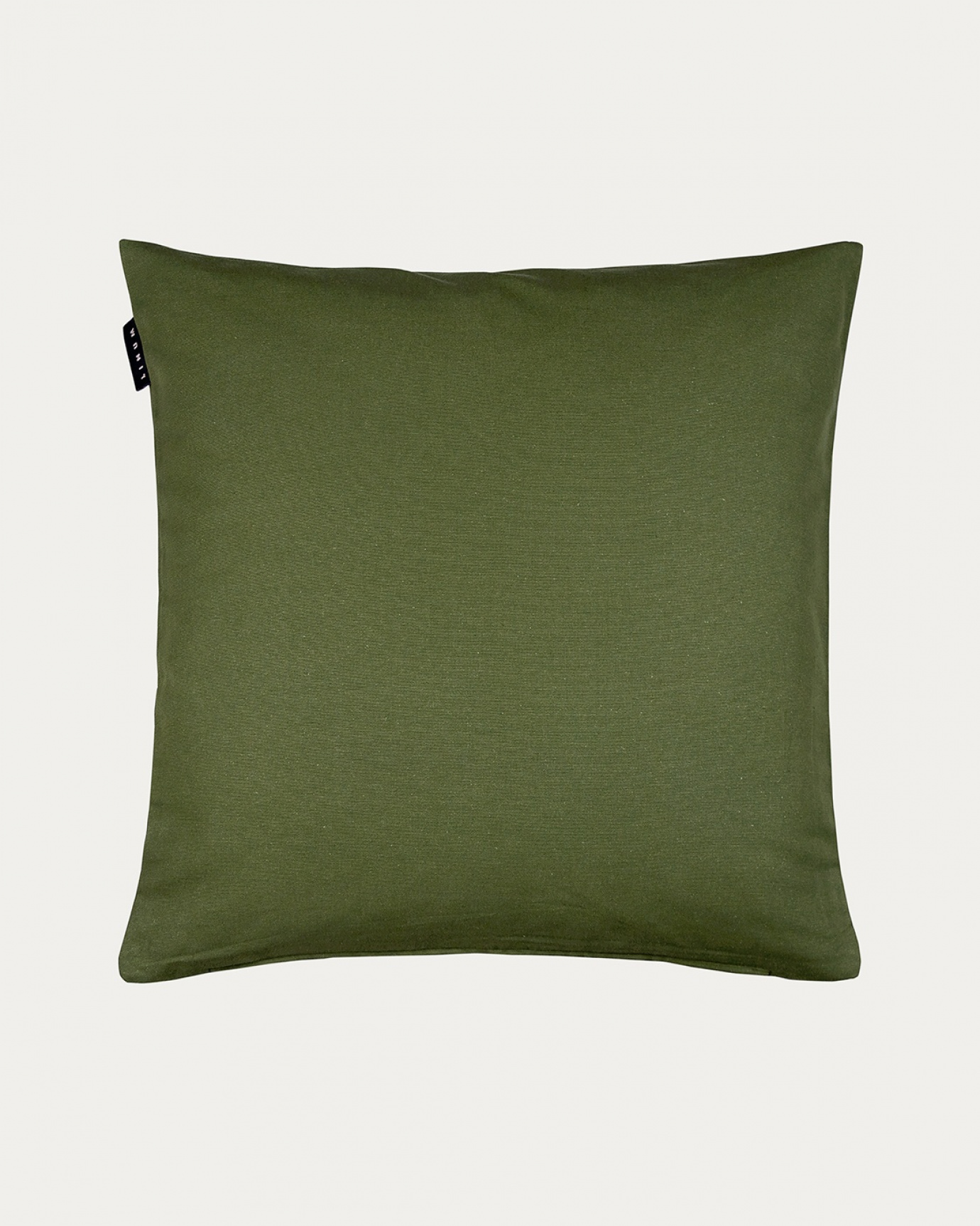Produktbild dunkles olivgrün ANNABELL Kissenhülle aus weicher Baumwolle von LINUM DESIGN. Größe 50x50 cm.