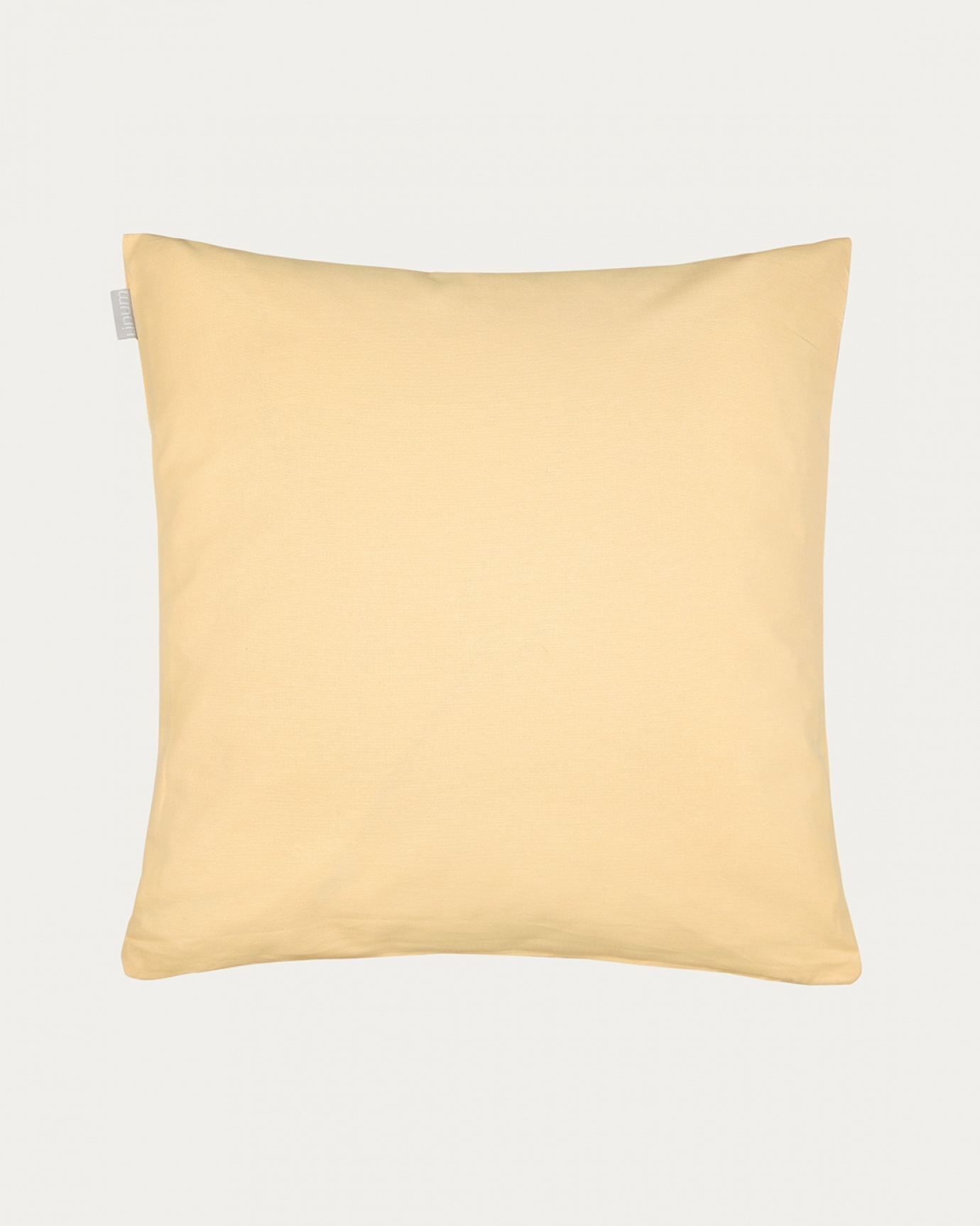 Product image light peach yellow ANNABELL cushion cover made of soft cotton from LINUM DESIGN. Size 50x50 cm.