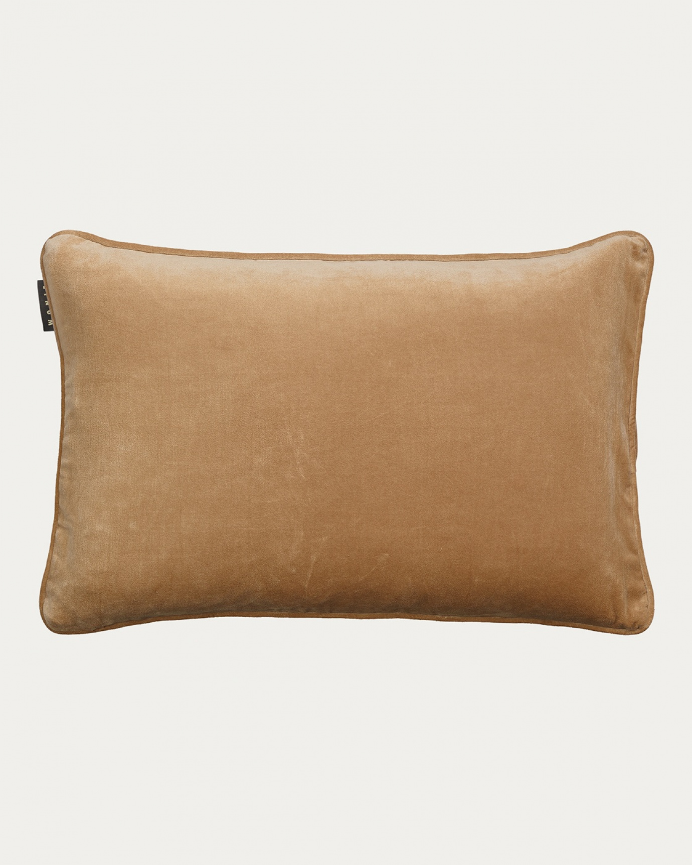 Product image camel brown PAOLO cushion cover in soft organic cotton velvet from LINUM DESIGN. Size 40x60 cm.