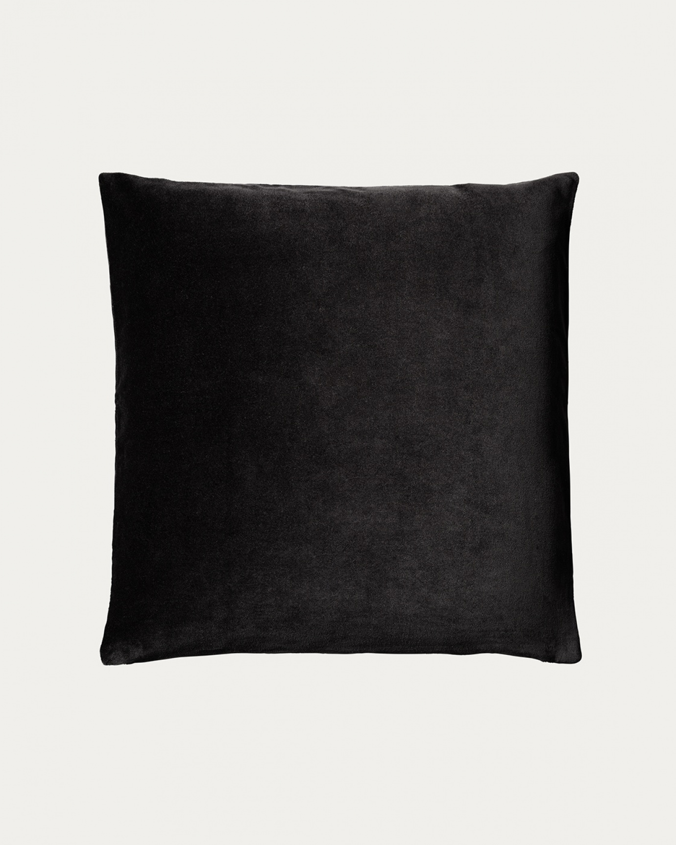Product image black PAOLO cushion cover in soft organic cotton velvet from LINUM DESIGN. Size 50x50 cm.