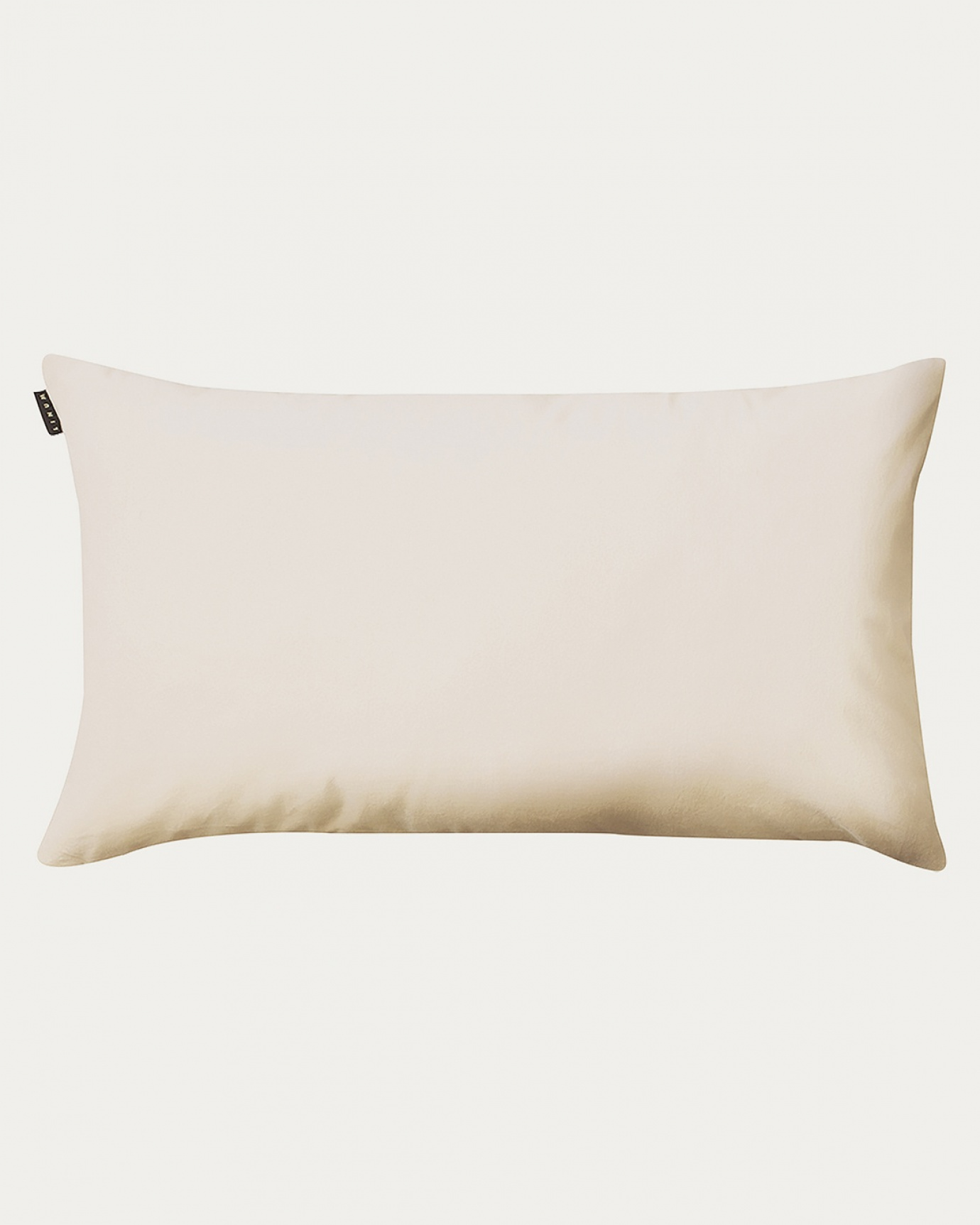 Product image creamy beige PAOLO cushion cover made of soft cotton velvet and 100% linen from LINUM DESIGN. Size 50x90 cm.