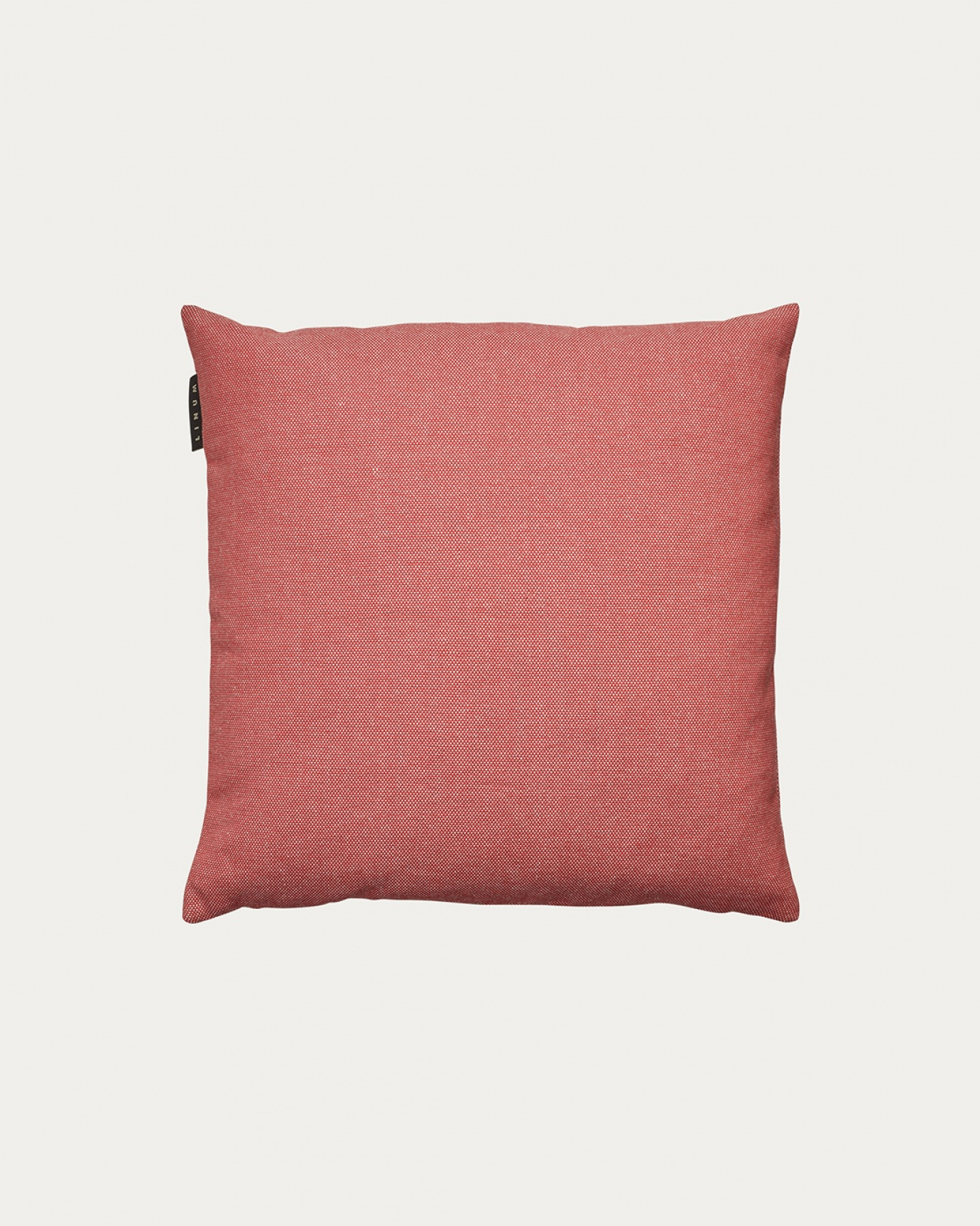 Product image coral red PEPPER cushion cover made of soft cotton from LINUM DESIGN. Easy to wash and durable for generations. Size 40x40 cm.