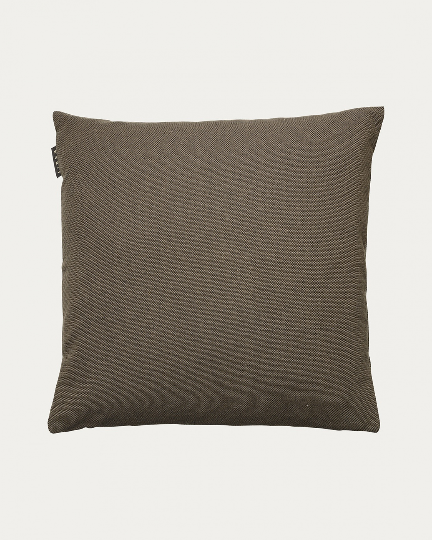 Product image bear brown PEPPER cushion cover made of soft cotton from LINUM DESIGN. Easy to wash and durable for generations. Size 50x50 cm.