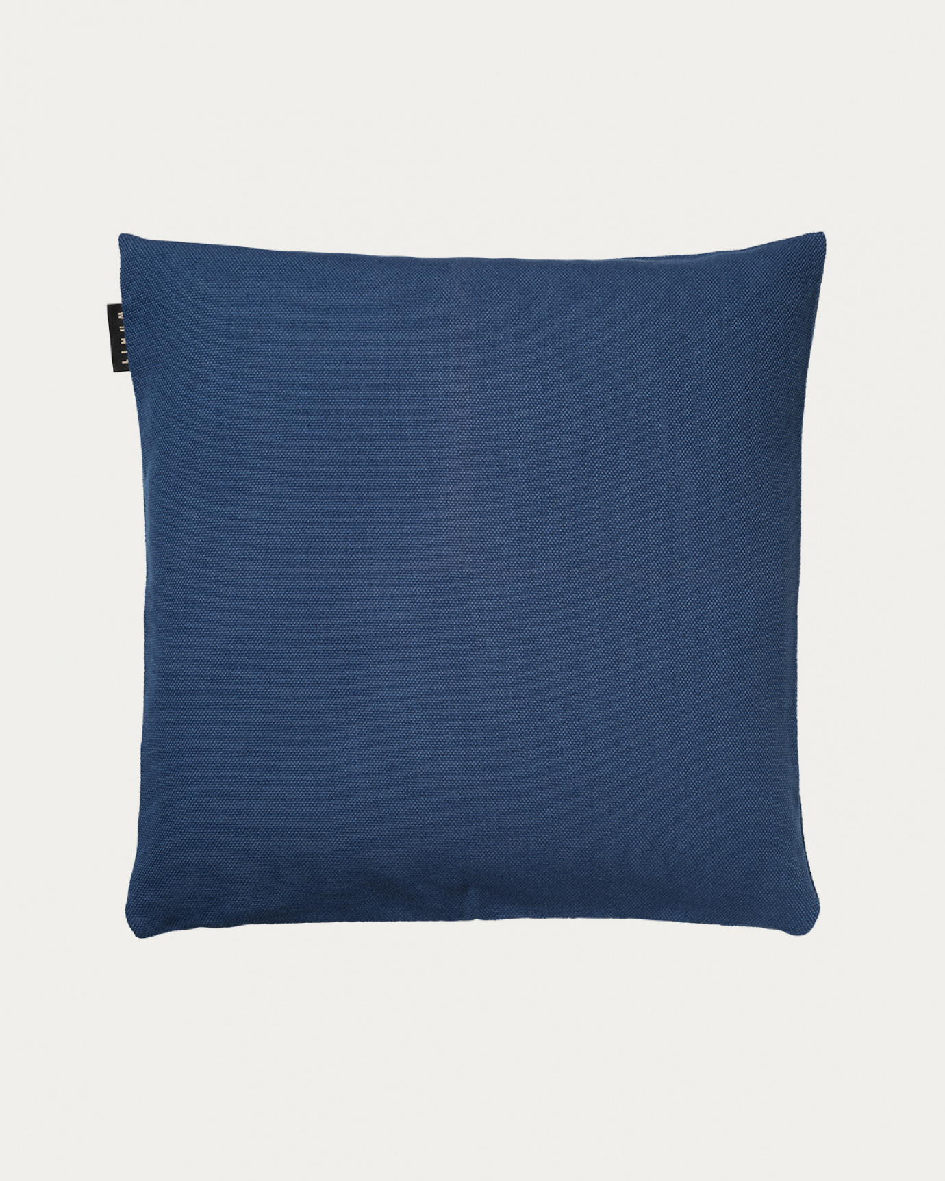 Product image indigo blue PEPPER cushion cover made of soft cotton from LINUM DESIGN. Easy to wash and durable for generations. Size 50x50 cm.
