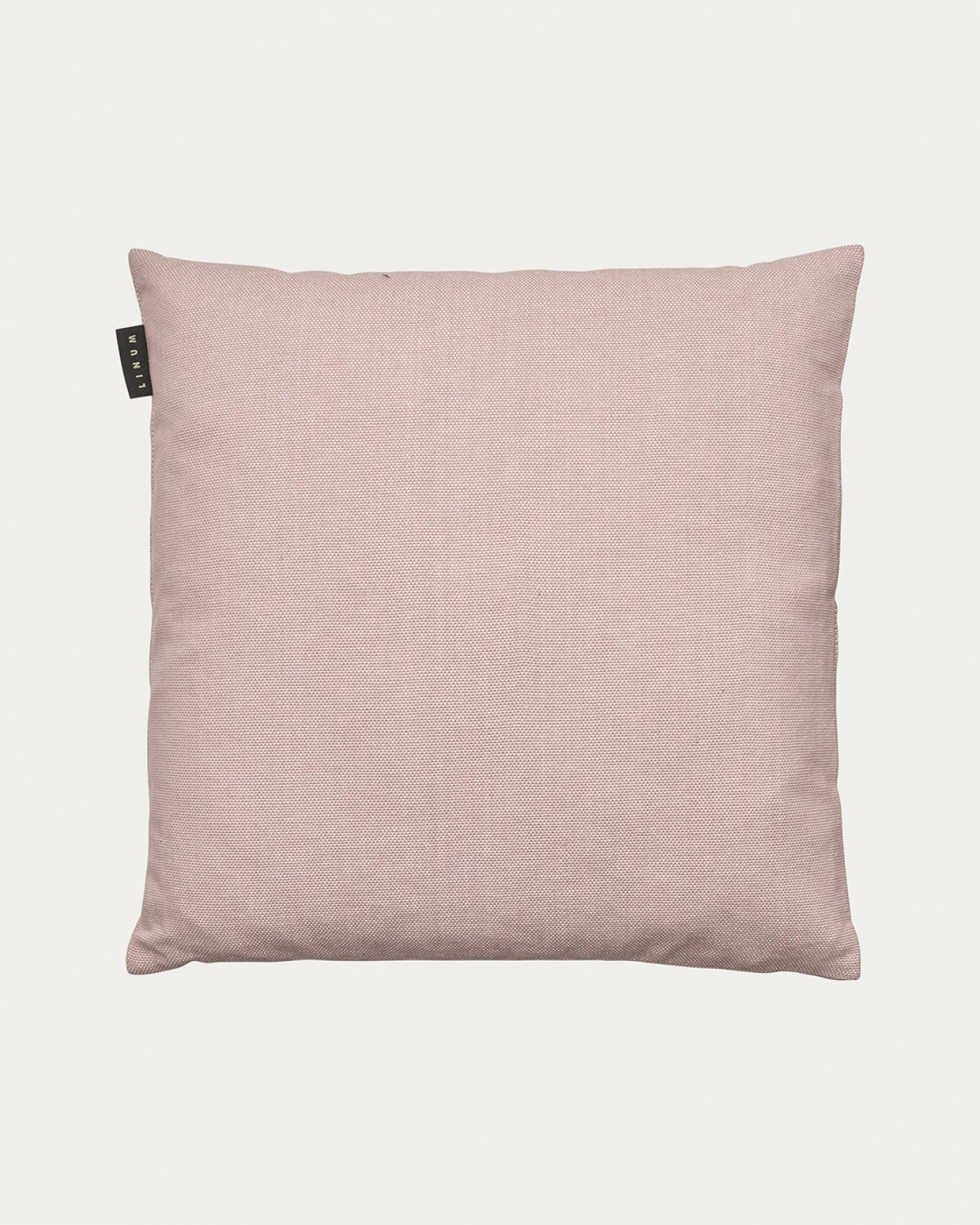 Produktbild dammig rosa PEPPER kuddfodral av mjuk bomull från LINUM DESIGN. Lätt att tvätta och hållbar genom generationer. Storlek 50x50 cm.