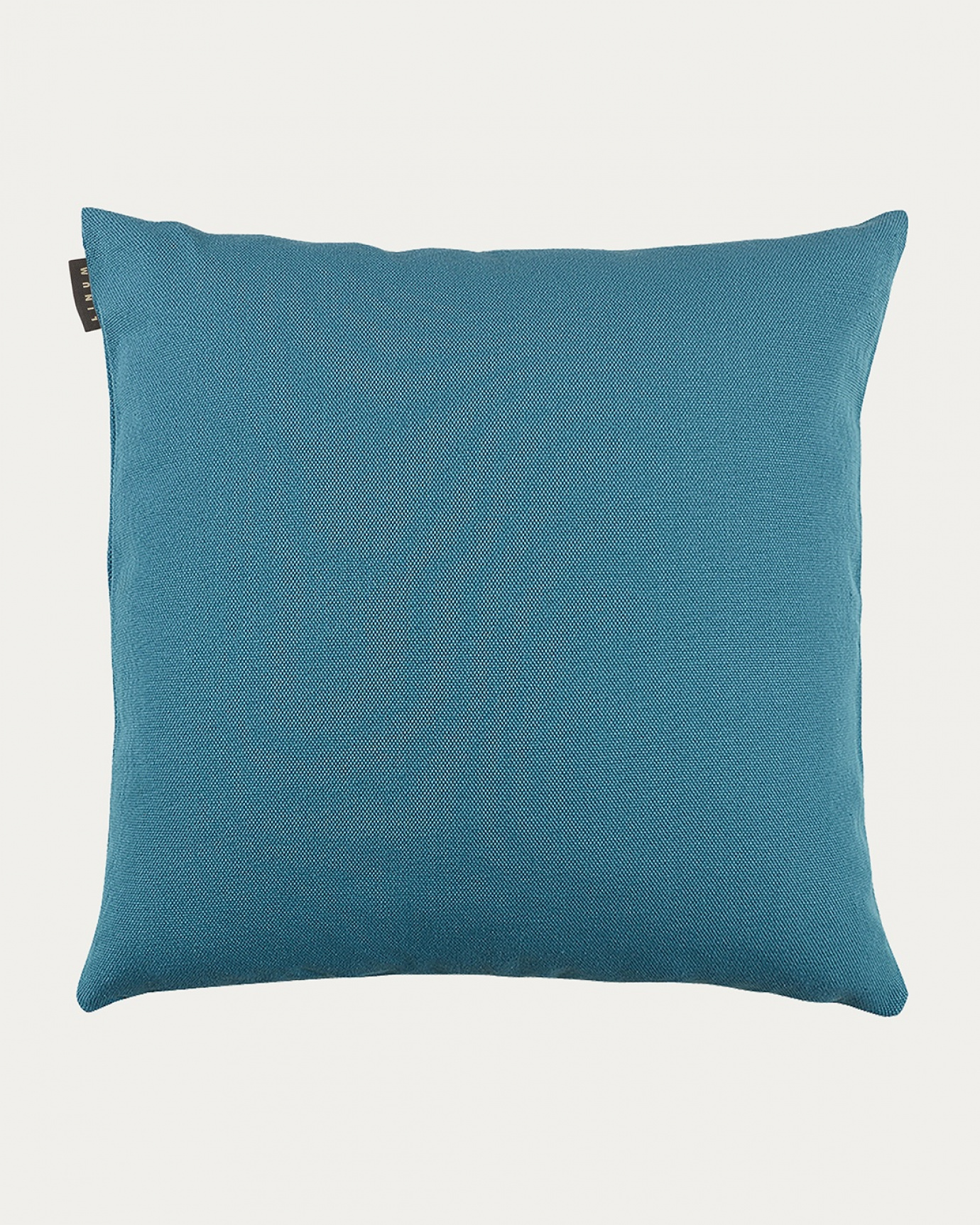 Product image aqua turquoise PEPPER cushion cover made of soft cotton from LINUM DESIGN. Easy to wash and durable for generations. Size 60x60 cm.