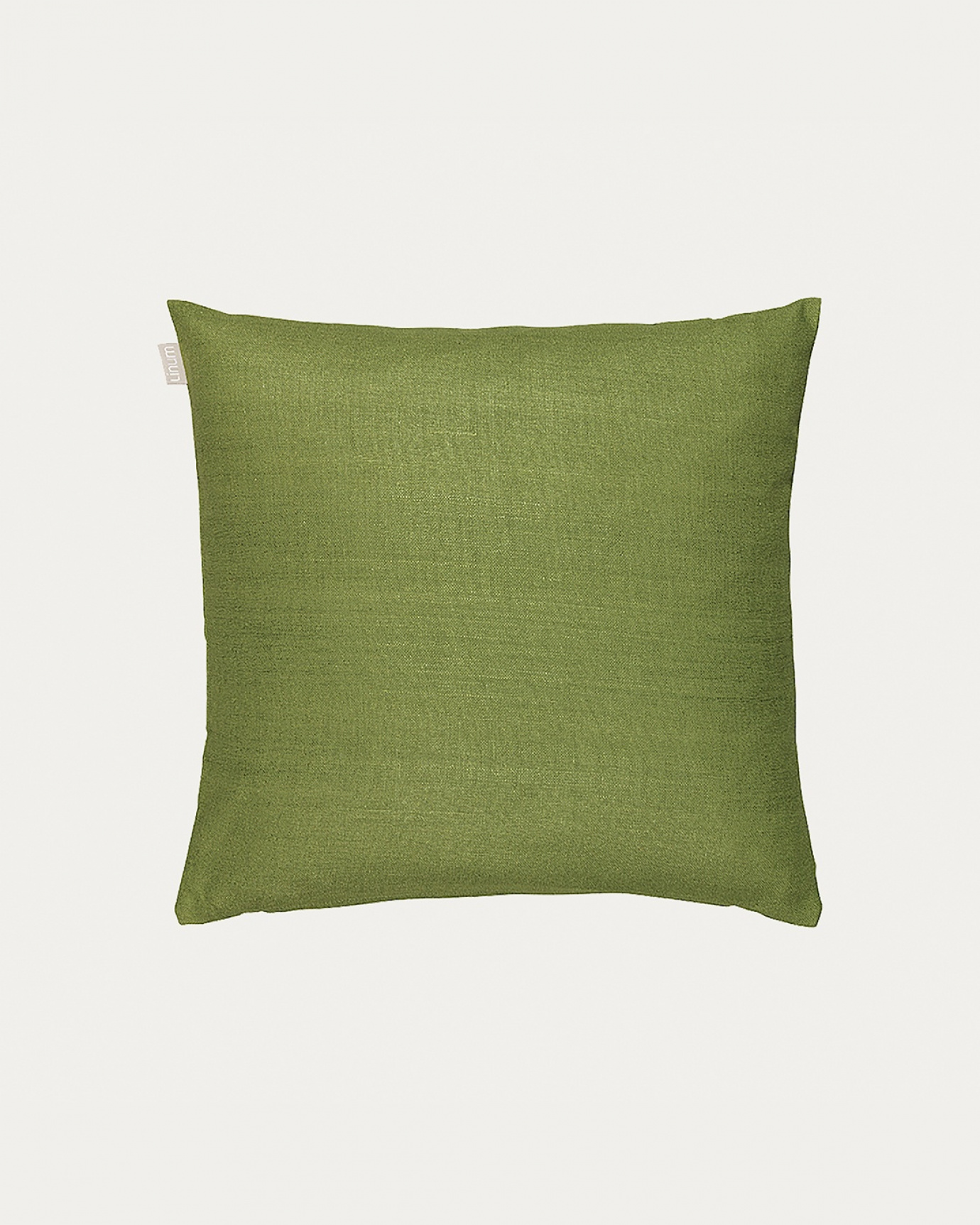 Product image moss green SETA cushion cover made of 100% raw silk that gives a nice lustre from LINUM DESIGN. Size 40x40 cm.