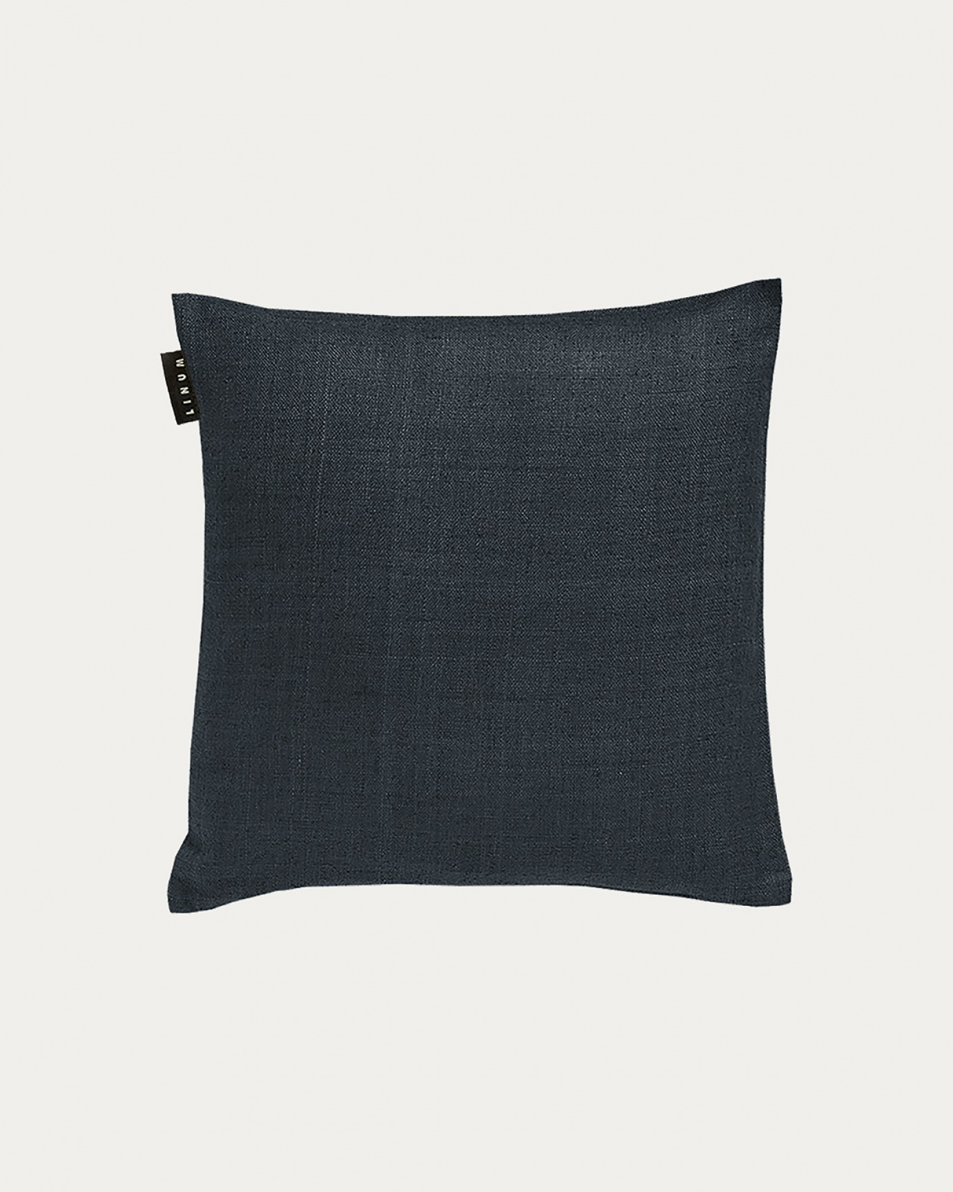 Product image ink blue SETA cushion cover made of 100% raw silk that gives a nice lustre from LINUM DESIGN. Size 40x40 cm.