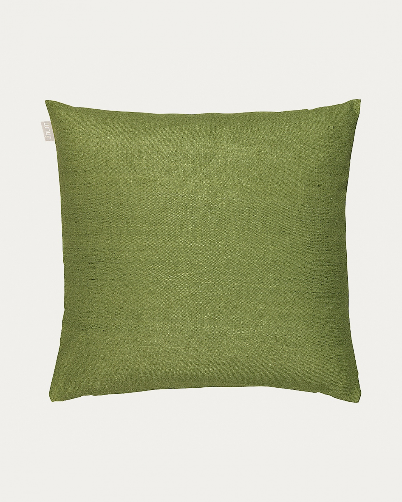 Product image moss green SETA cushion cover made of 100% raw silk that gives a nice lustre from LINUM DESIGN. Size 50x50 cm.