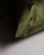 SILK Housse de coussin 40 x 40 cm Vert mousse