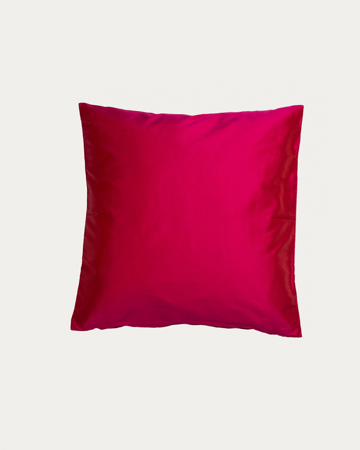 Product image fuchsia red SILK cushion cover made of 100% dupion silk that gives a nice lustre from LINUM DESIGN. Size 40x40 cm.