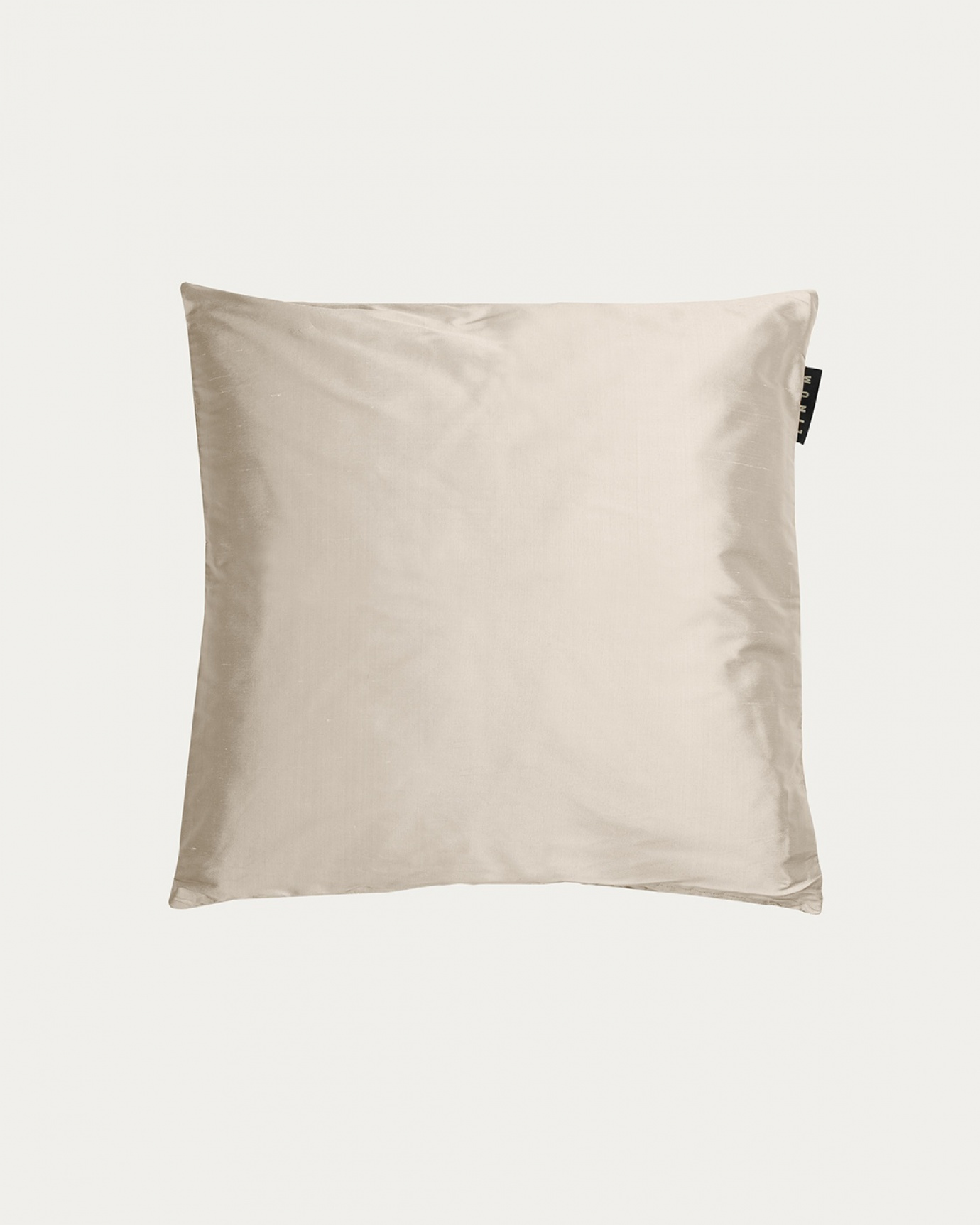 Product image light beige SILK cushion cover made of 100% dupion silk that gives a nice lustre from LINUM DESIGN. Size 40x40 cm.